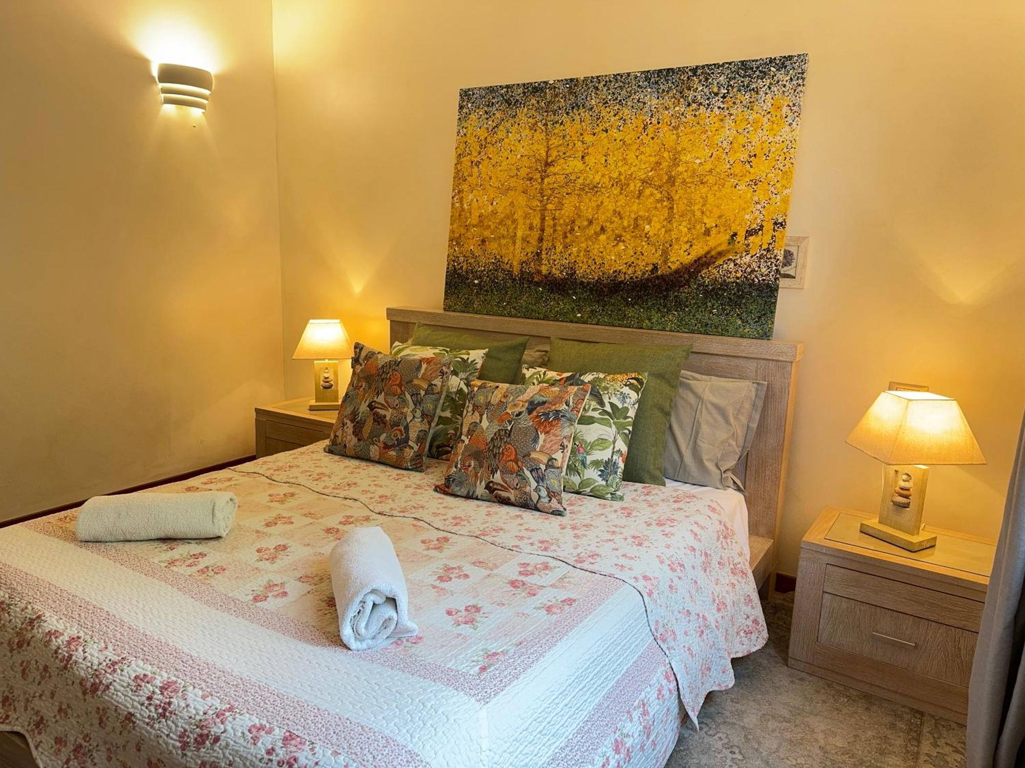 Villa Casa Perfetta Per Grandi Famiglie, Con Jacuzzi à Bevera  Extérieur photo